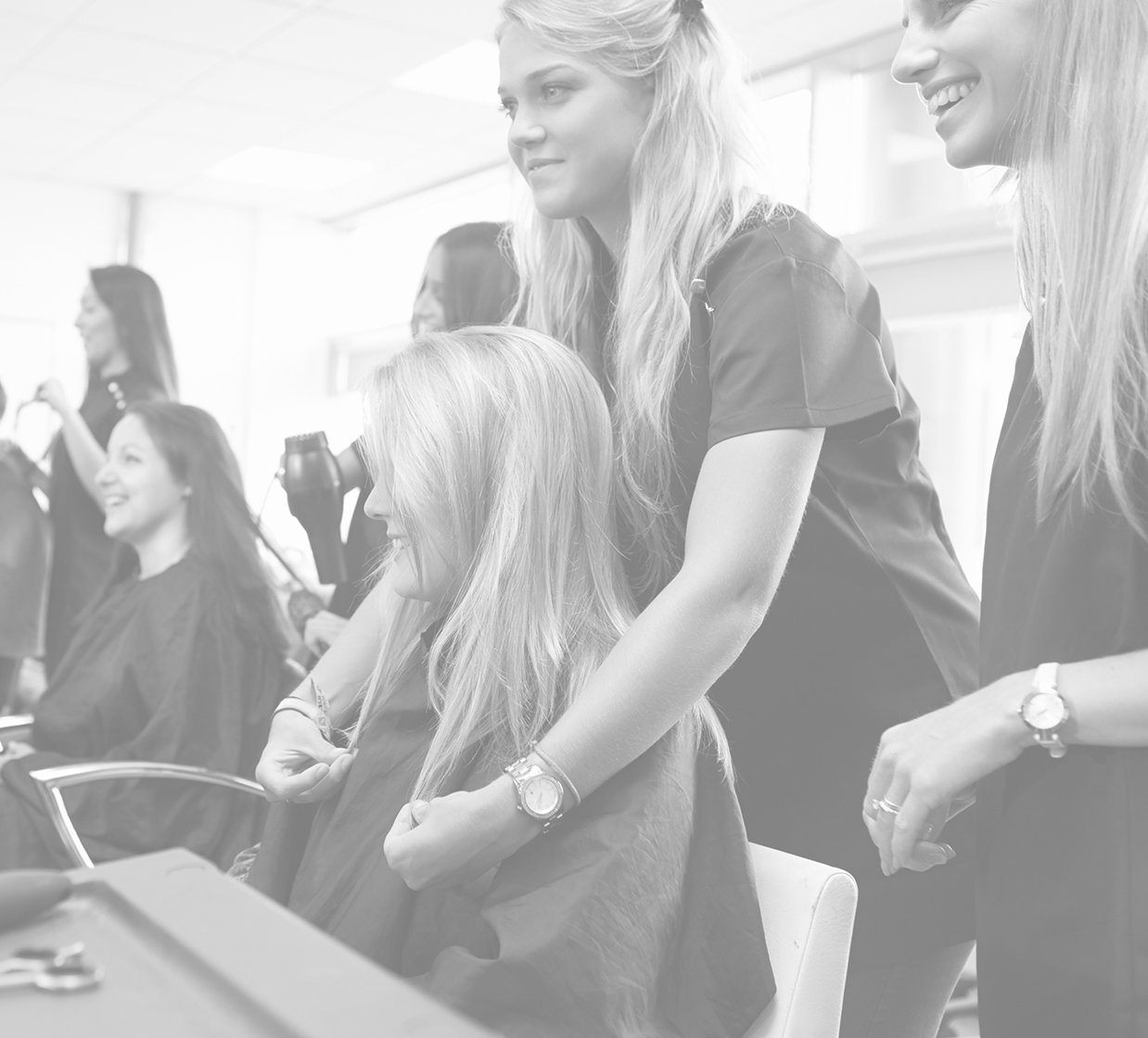 Hair extension course a Great Lengths Certified Artist